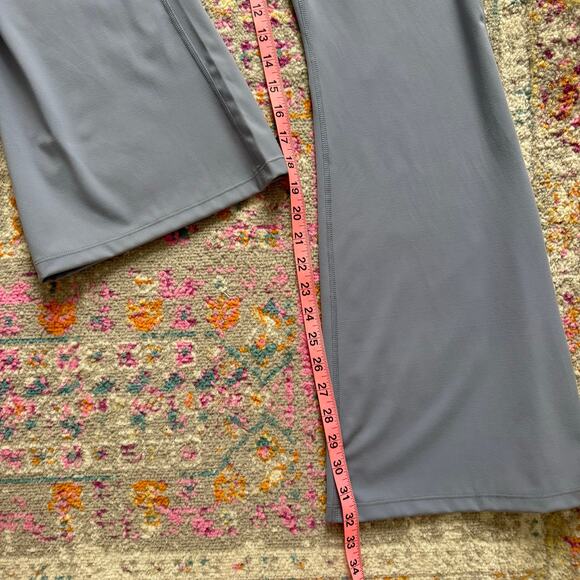 Blogilates Peekaboo Steel Blue Flare Leg Sleeveless Jumpsuit Women’s Size XL - Picture 6 of 11